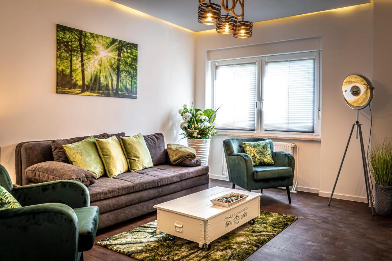 Komfortable Ferienwohnung In Halle Halle  Ngoại thất bức ảnh