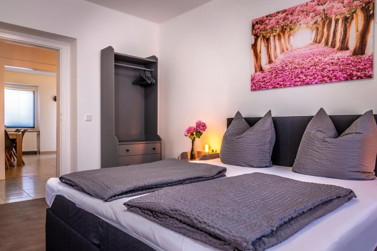 Komfortable Ferienwohnung In Halle Halle  Ngoại thất bức ảnh