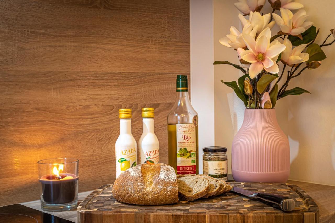 Komfortable Ferienwohnung In Halle Halle  Ngoại thất bức ảnh