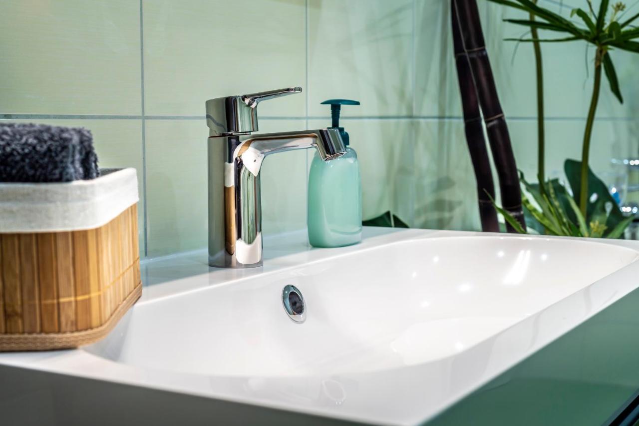 Komfortable Ferienwohnung In Halle Halle  Ngoại thất bức ảnh