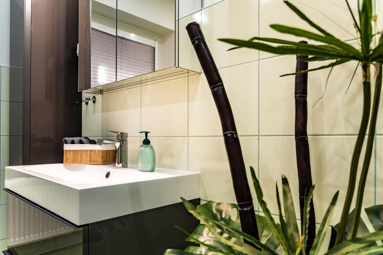 Komfortable Ferienwohnung In Halle Halle  Ngoại thất bức ảnh