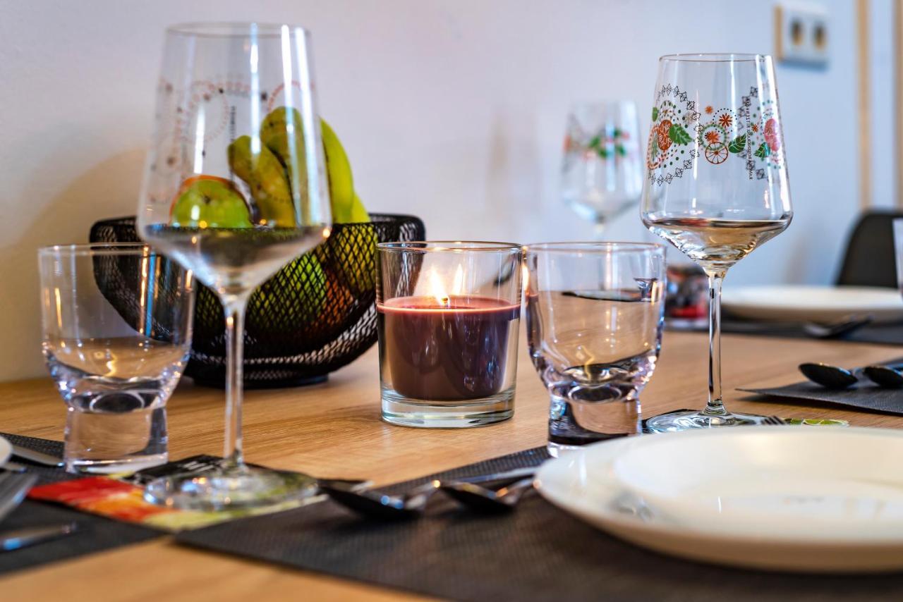 Komfortable Ferienwohnung In Halle Halle  Ngoại thất bức ảnh